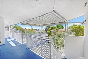 1649 S La Brea, Los Angeles, CA 90019 - Photo 8
