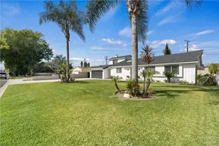 1675 W Mells, Anaheim, CA 92802 - Photo 4