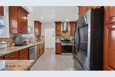 400 N Peach Knl, Anaheim, CA 92805 - Photo 16