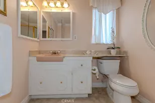 1879 W Nutwood Pl, Anaheim, CA 92804 - Photo 20