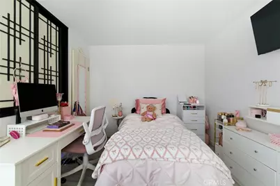 1119 Albany #325, Los Angeles, CA 90015 - Photo 22