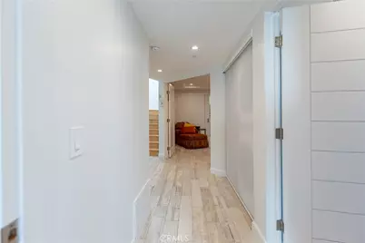 417 E Balboa Boulevard, Newport Beach, CA 92661 - Photo 58