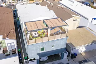 417 E Balboa Blvd, Newport Beach, CA 92661 - Photo 30