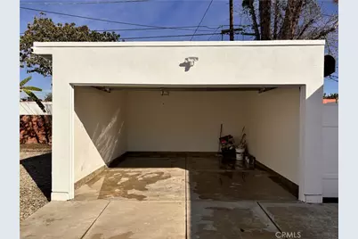 8758 S Hobart, Los Angeles, CA 90047 - Photo 40
