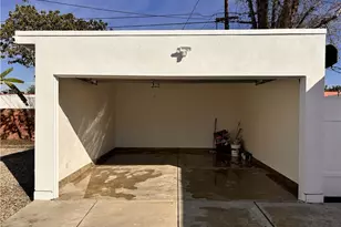 8758 S Hobart, Los Angeles, CA 90047 - Photo 40