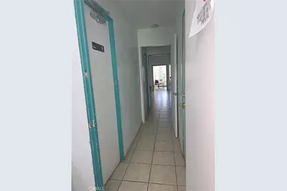 2530 Unit B N Grand, Santa Ana, CA 92705 - Photo 4