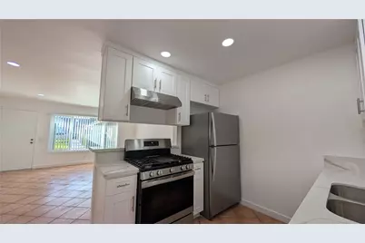 1422 Peckham Street #A, Fullerton, CA 92833 - Photo 2