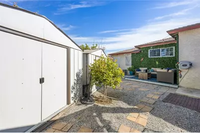 421 E 219th, Carson, CA 90745 - Photo 40