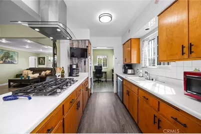 421 E 219th, Carson, CA 90745 - Photo 16