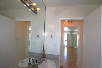 3130 E 2nd #10, Long Beach, CA 90803 - Photo 18