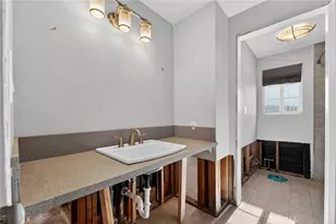 11633 Balboa, Granada Hills, CA 91344 - Photo 26