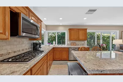 237 Bagnall, Placentia, CA 92870 - Photo 10