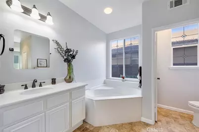 39416 Cardiff Avenue, Murrieta, CA 92563 - Photo 32