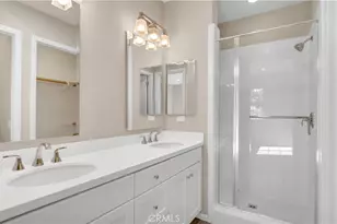 142 Firefly, Irvine, CA 92618 - Photo 22