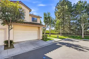 7700 E Viewrim, Anaheim Hills, CA 92808 - Photo 2