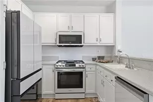 27 Via Barcelona, Rancho Santa Margarita, CA 92688 - Photo 10