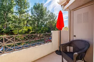 8047 E Sandstone Dr, Anaheim Hills, CA 92808 - Photo 22