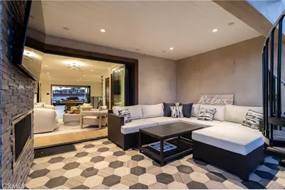 302 3rd, Huntington Beach, CA 92648 - Photo 32