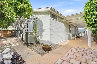 2624 Forest Lake #13, Santa Ana, CA 92705 - Photo 40