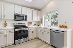 23948 Via Astuto, Murrieta, CA 92562 - Photo 6