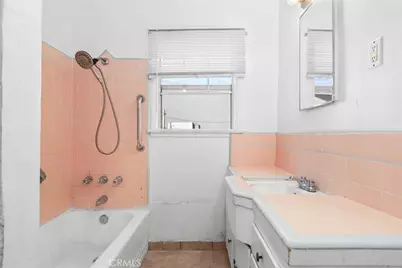 140 East 69th Way, Long Beach, CA 90805 - Photo 18