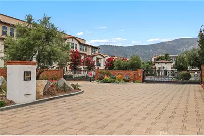 649 W Foothill Boulevard #2, Glendora, CA 91741 - Photo 30