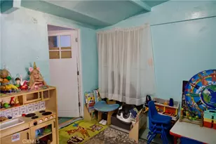 5825 N Orangecrest, Azusa, CA 91702 - Photo 12