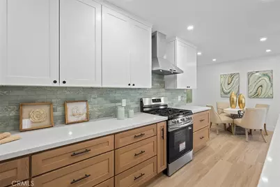 8048 Wentworth Street, Sunland, CA 91040 - Photo 10