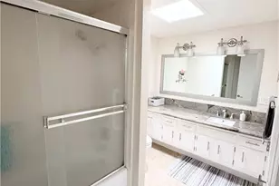 1680 Monterey Rd M2-10I, Seal Beach, CA 90740 - Photo 14