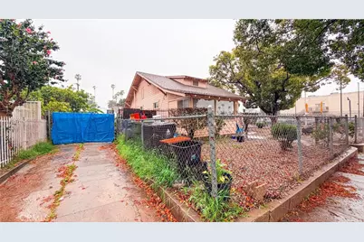 2623 W 30th, Los Angeles, CA 90018 - Photo 2