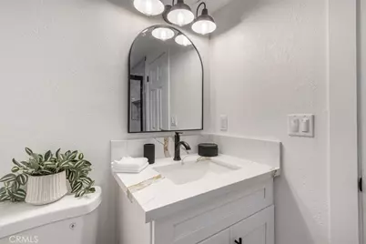 1450 W 35th Place, Los Angeles, CA 90018 - Photo 16