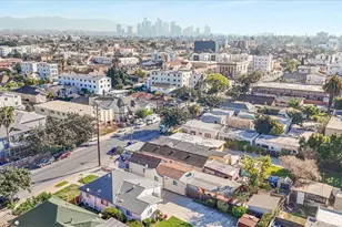 1450 W 35th Pl, Los Angeles, CA 90018 - Photo 48