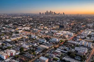 1450 W 35th Pl, Los Angeles, CA 90018 - Photo 48