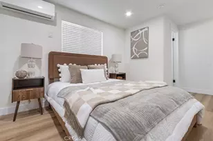 1450 W 35th Pl, Los Angeles, CA 90018 - Photo 30