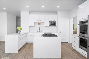 27088 Ironwood Dr, Laguna Hills, CA 92653 - Photo 12