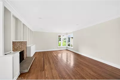 910 W Valencia Mesa, Fullerton, CA 92835 - Photo 24