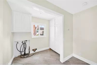 910 W Valencia Mesa, Fullerton, CA 92835 - Photo 48