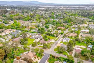 910 W Valencia Mesa, Fullerton, CA 92835 - Photo 6