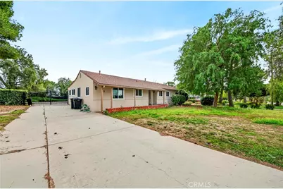 910 W Valencia Mesa, Fullerton, CA 92835 - Photo 16