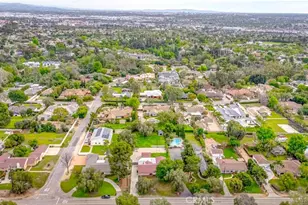 910 W Valencia Mesa, Fullerton, CA 92835 - Photo 8