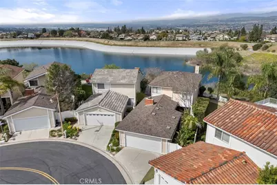 900 S Ridgecrest, Anaheim Hills, CA 92807 - Photo 2