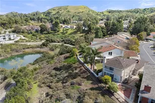 900 S Ridgecrest, Anaheim Hills, CA 92807 - Photo 14