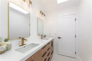 339 Winslow Ave, Long Beach, CA 90814 - Photo 34