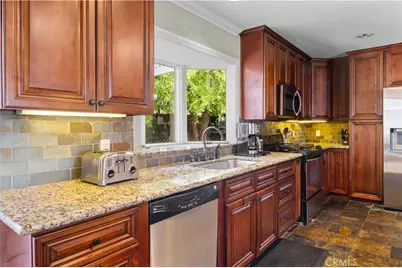 2836 Portola, Costa Mesa, CA 92626 - Photo 10