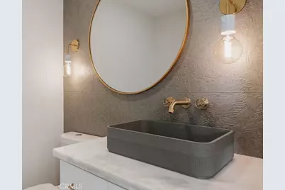 2820 Stromboli, Costa Mesa, CA 92626 - Photo 10