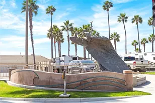 21372 Brookhurst, Huntington Beach, CA 92646 - Photo 36