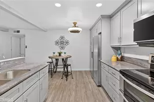 21372 Brookhurst, Huntington Beach, CA 92646 - Photo 12