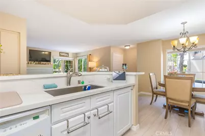 24352 Berrendo #4, Laguna Hills, CA 92656 - Photo 14