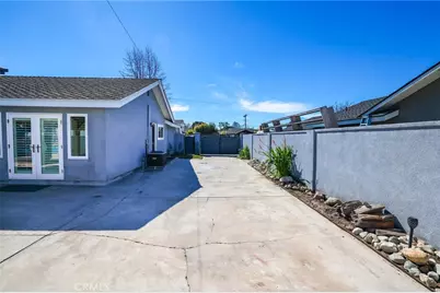 2671 Saint Albans, Rossmoor, CA 90720 - Photo 48