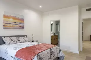 1944 Glendon, Los Angeles, CA 90025 - Photo 34